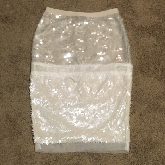 SOLD BCBG Pearl Sequins Pencil Skirt - Picture 4 of 5